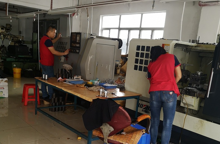 東莞自動靜電噴槍廠家 東莞自動靜電噴槍廠家